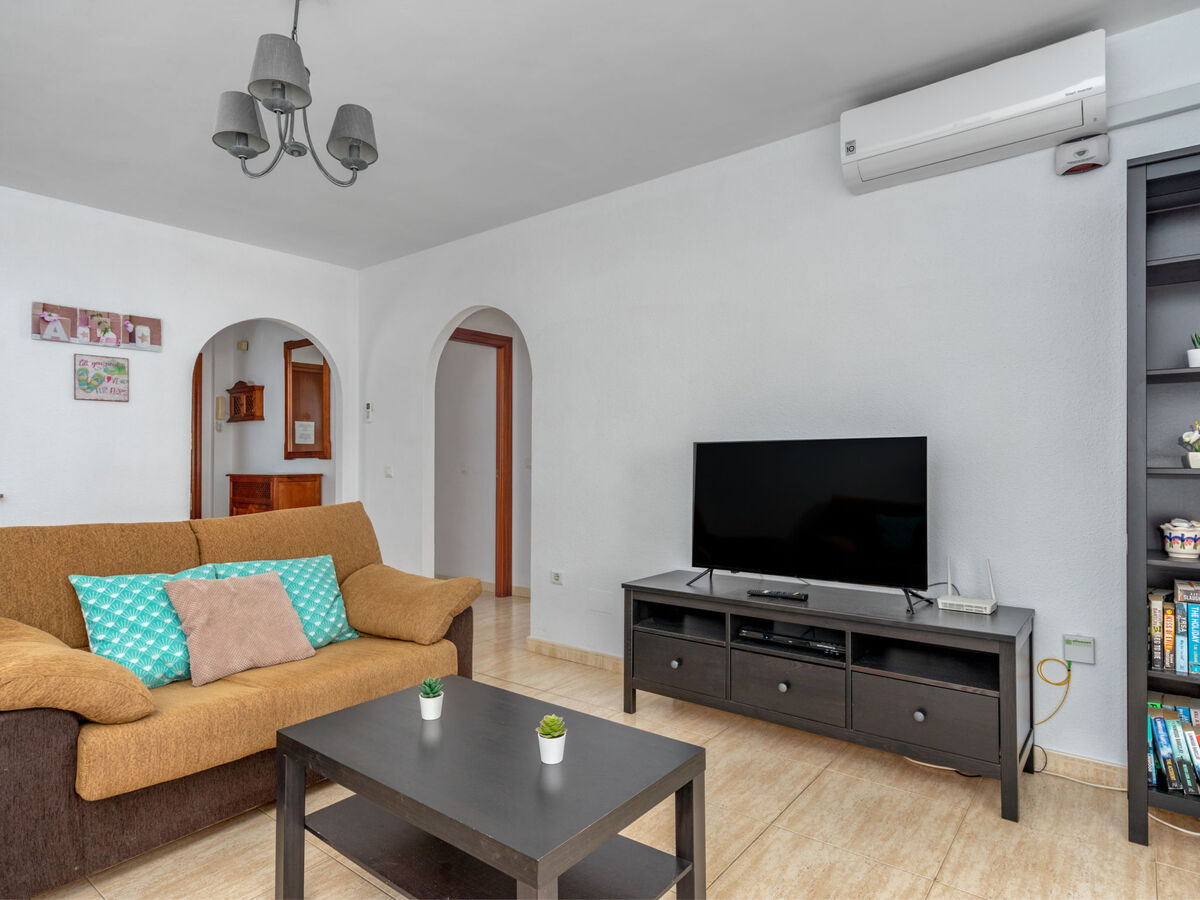 Appartement Los Nadales à Benalmádena, terrasse vue piscine - Photo 8