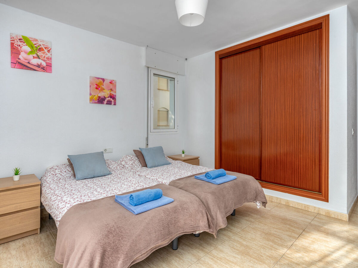Appartement Los Nadales à Benalmádena, terrasse vue piscine - Photo 22