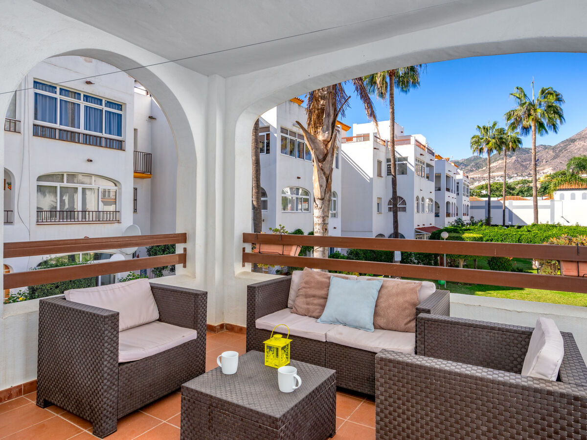Appartement Los Nadales à Benalmádena, terrasse vue piscine - Photo 26