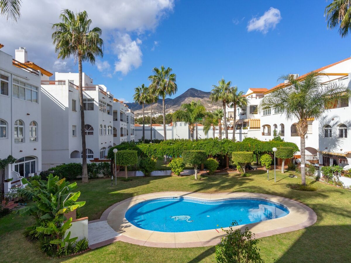 Appartement Los Nadales à Benalmádena, terrasse vue piscine - Photo 32
