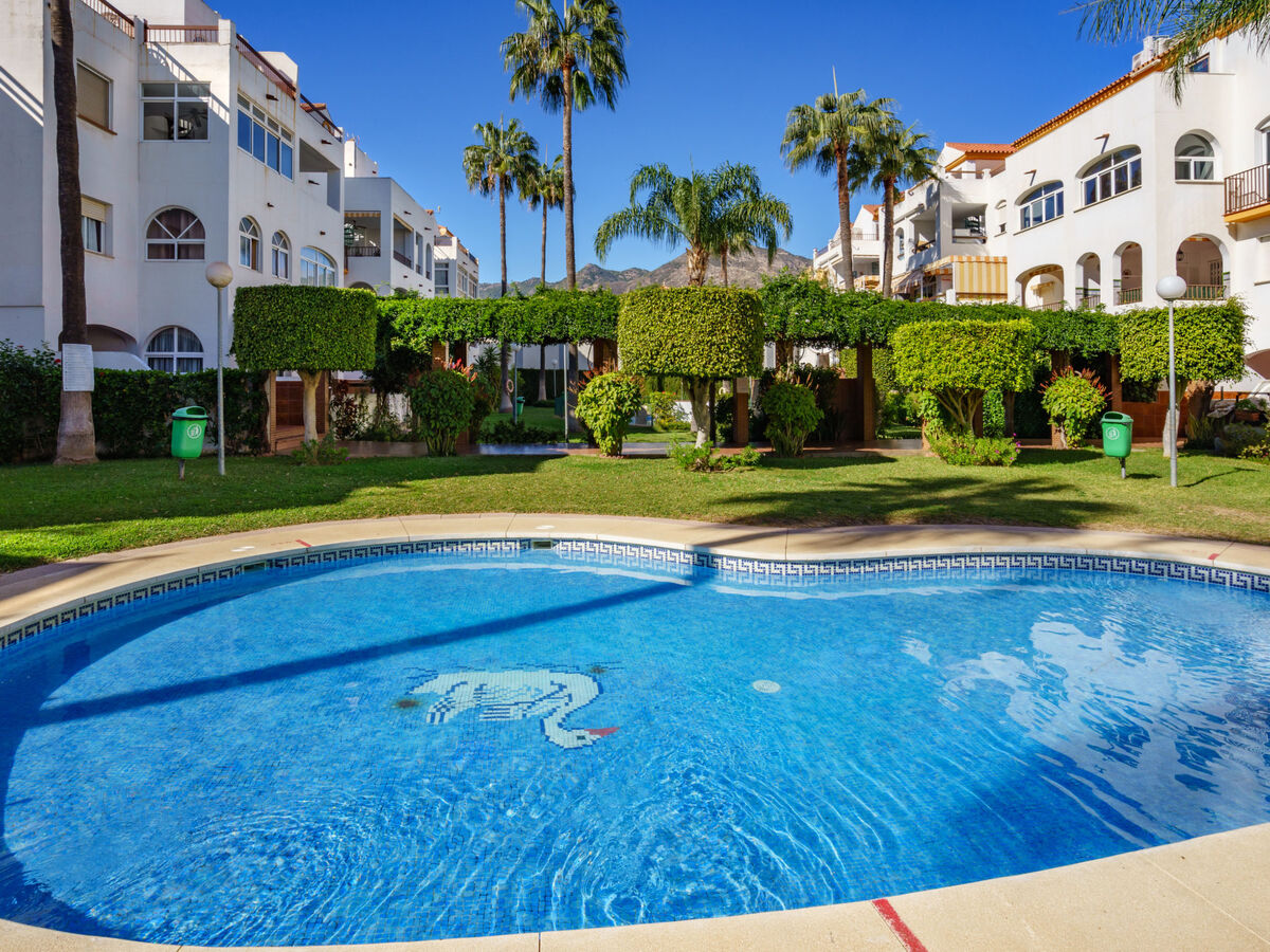 Appartement Los Nadales à Benalmádena, terrasse vue piscine - Photo 35