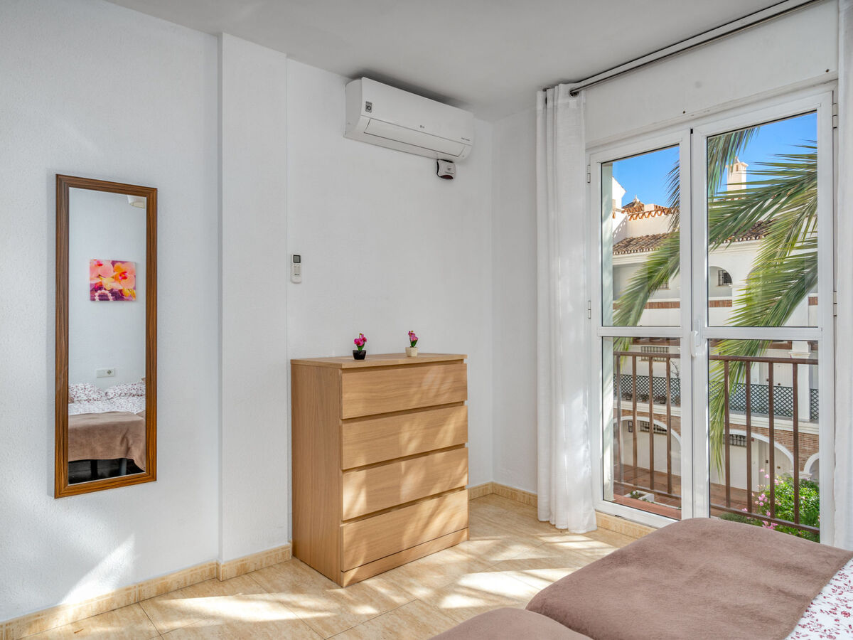 Appartement Los Nadales à Benalmádena, terrasse vue piscine - Photo 47