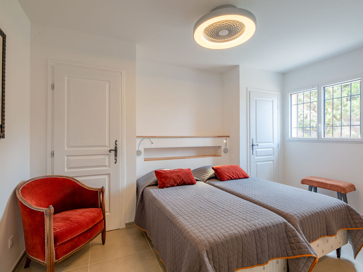 Villa La Sianne : 8 pers, piscine et vue mer à Sainte-Maxime - Photo 13
