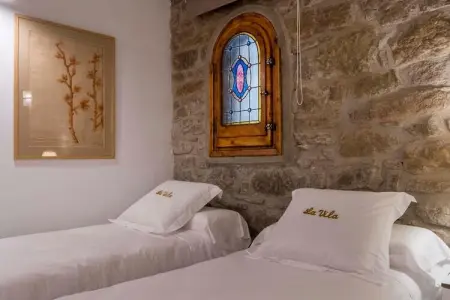 Els Llacs, gîte médiéval 8 pers. en montagne catalane : photo 12