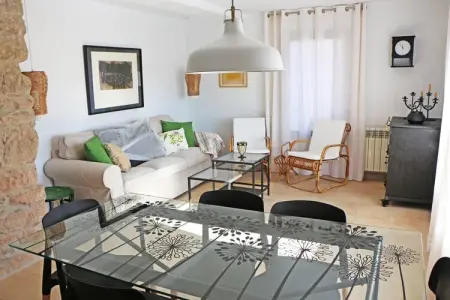 Els Llacs, gîte médiéval 8 pers. en montagne catalane : photo 13