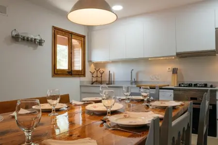 Vila Argençola, maison XIe siècle 14 pers., nature pure : photo 4