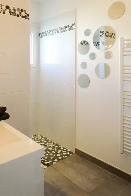 Maison Mon Poussin – piscine privée à 10 km de la mer - Photo 12