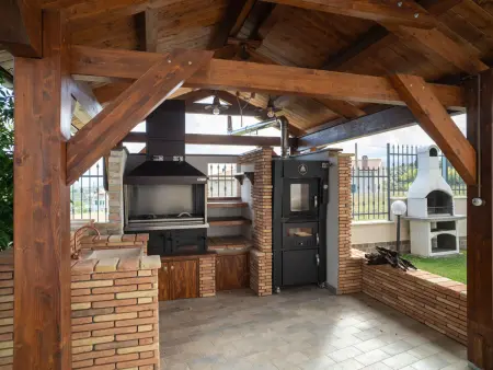 Appartement Dolce Vita à Collecorvino, piscine privée : photo 4