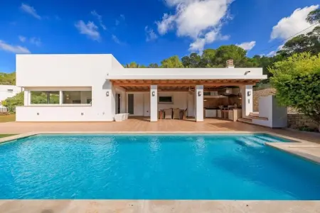 Location villa à San José, Villa confortable à St Josep avec piscine privée
