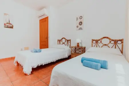Maison 2 chambres avec piscine privée à Cala Comte : photo 22