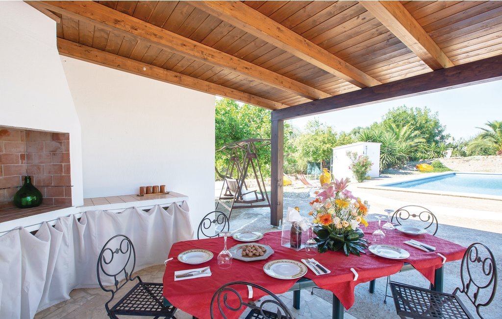 Maison avec piscine privée à Carovigno, 15 min de la mer - Photo 2
