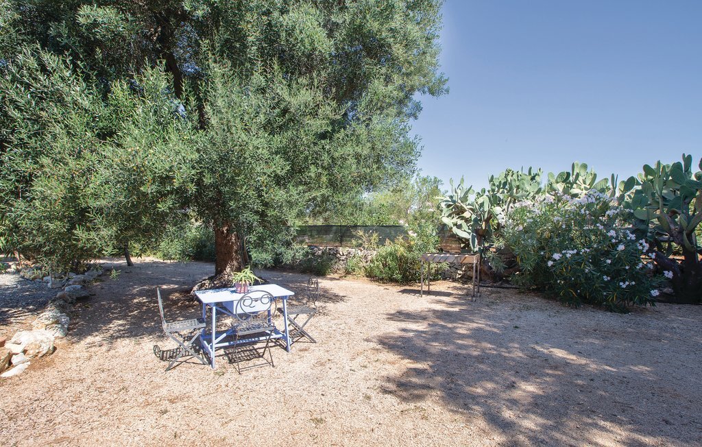 Maison avec piscine privée à Carovigno, 15 min de la mer - Photo 5