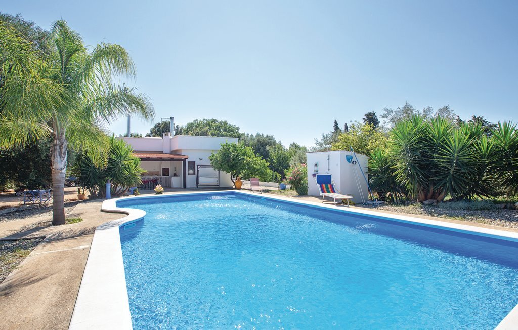 Maison avec piscine privée à Carovigno, 15 min de la mer - Photo 8