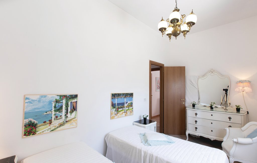 Maison avec piscine privée à Carovigno, 15 min de la mer - Photo 15
