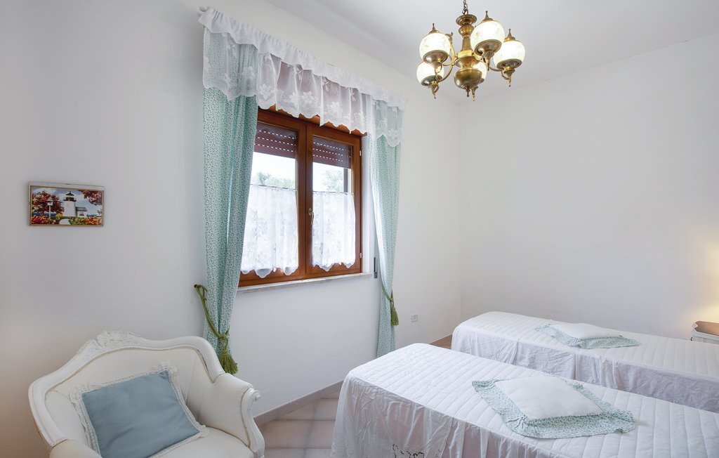 Maison avec piscine privée à Carovigno, 15 min de la mer - Photo 16