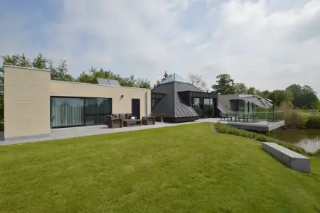 Villa Walleken, 9 personnes au bord d'un étang en Flandre