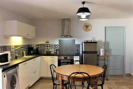 Gîte plain-pied avec piscine aux portes de Faucon : photo 6