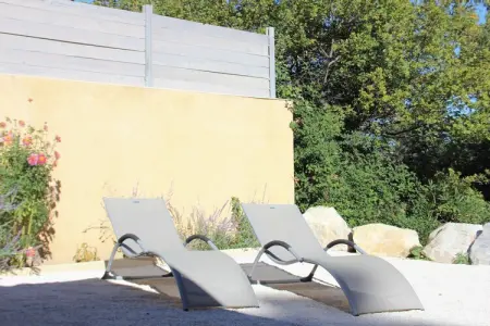 Gîte plain-pied avec piscine aux portes de Faucon : photo 11