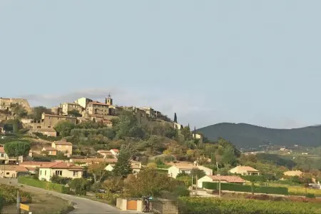 Gîte plain-pied avec piscine aux portes de Faucon : photo 13