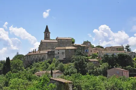 Gîte plain-pied avec piscine aux portes de Faucon : photo 16