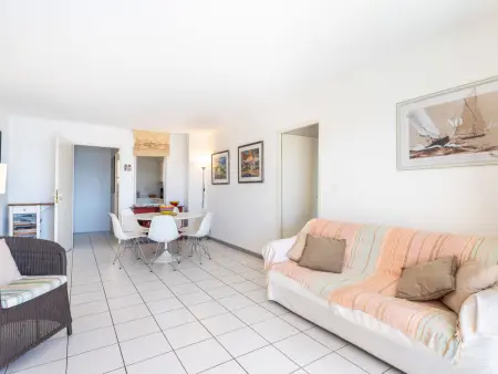 Les Mandariniers – Apt 4 pers. avec balcon vue mer : photo 7