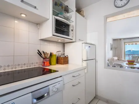 Les Mandariniers – Apt 4 pers. avec balcon vue mer : photo 10