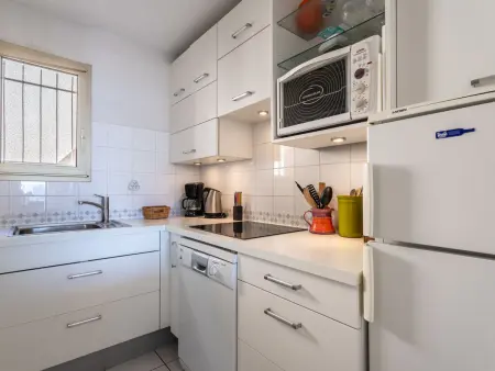 Les Mandariniers – Apt 4 pers. avec balcon vue mer : photo 11