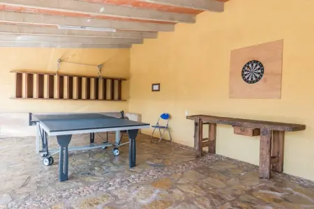 Villa La Sort Llarga à Pollença, piscine et porche jeux : photo 34