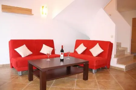 Holiday Home Rosie 2, Maison à Novigrad avec piscine privée - Photo 3