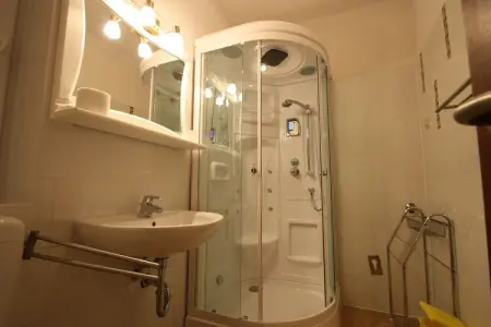 Holiday Home Rosie 2, Maison à Novigrad avec piscine privée - Photo 12