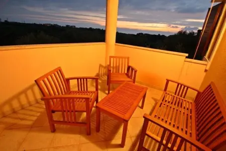 Holiday Home Rosie 2, Maison à Novigrad avec piscine privée - Photo 14