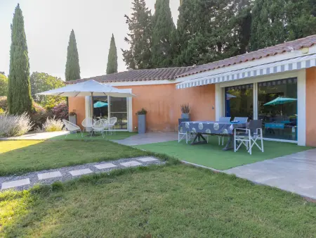 Maison 2 pièces avec piscine privée à Châteaurenard : photo 2