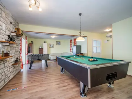 Maison Borovina avec piscine privée, vue mer à Korčula : photo 5