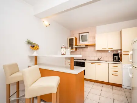 Maison Borovina avec piscine privée, vue mer à Korčula : photo 9