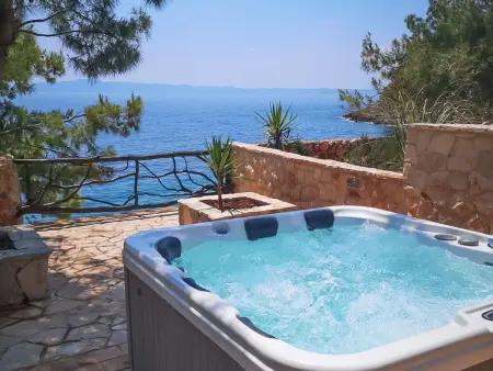 Villa Golubinka, maison 6 pers. face à la mer à Hvar : photo 2