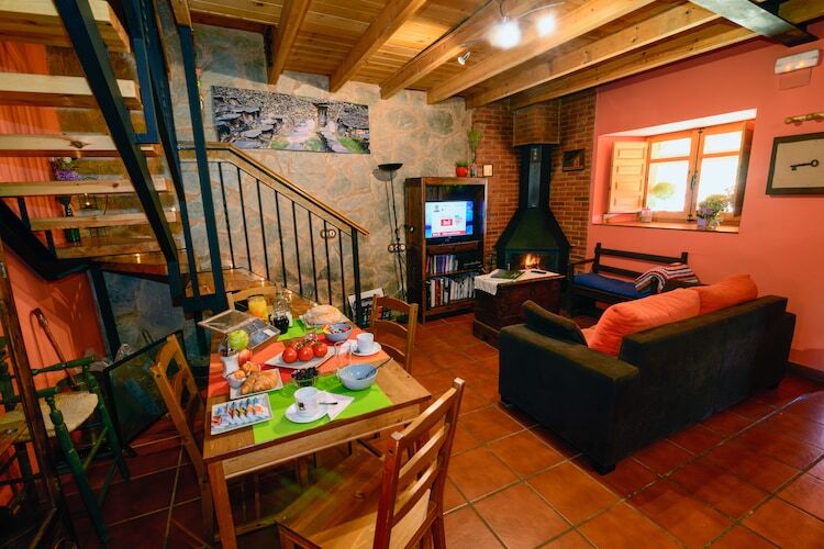 Gîte rural Casa Benllera, 4 personnes avec cheminée - Photo 2