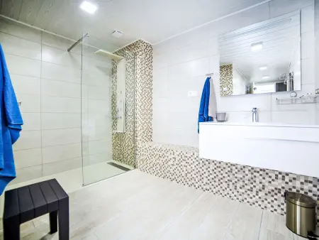 Maison Nelli, accueillante et moderne décorée avec goût - Photo 25