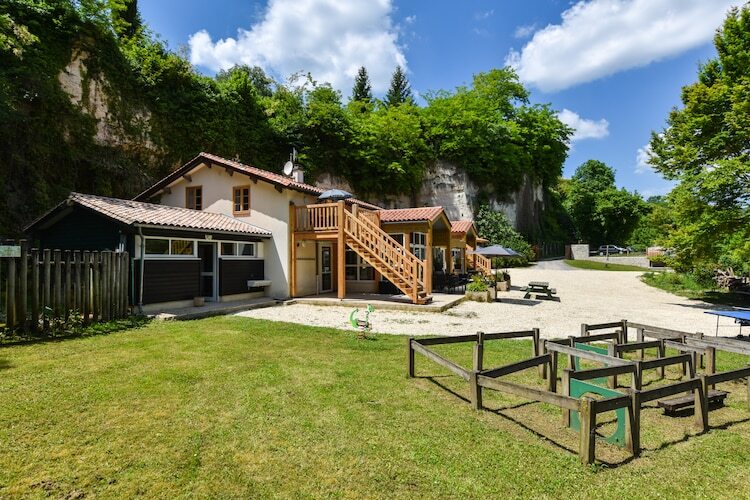 Villa 6 chambres avec plage privée à Aubeterre-sur-Dronne - Photo 2