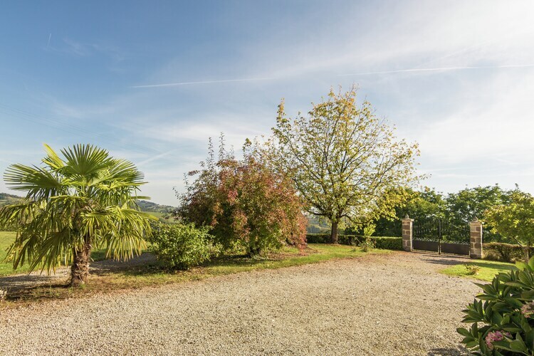 Le Rouvet, maison du XVIe siècle à Brignac-la-Plaine - Photo 20