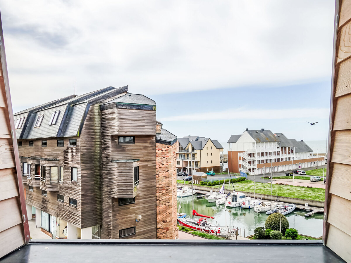 Studio vue ouest à Port Deauville, 5ème étage avec balcon - Photo 13