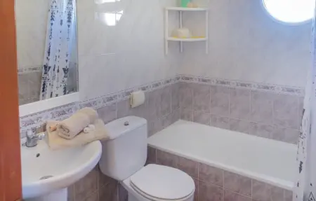 Appartement 2 chambres avec piscine commune à Torrevieja : photo 17