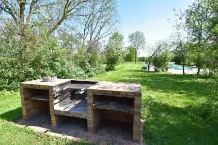 La Chantenay, Belle maison de vacances authentique avec piscine - Photo 25