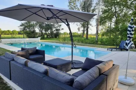 La Chantenay, Belle maison de vacances authentique avec piscine - Photo 32