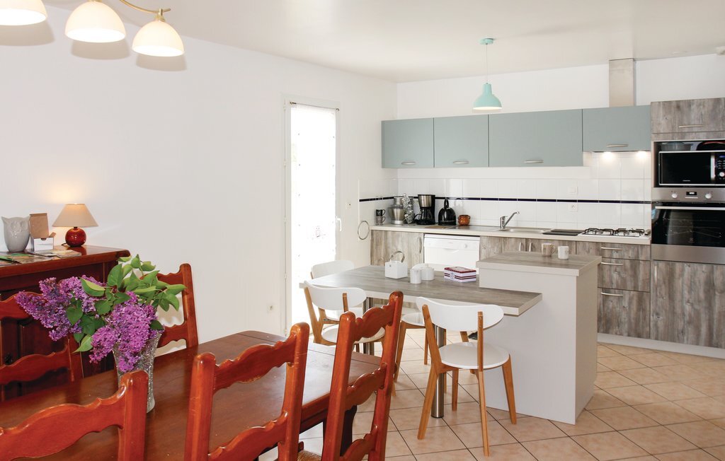 Maison 4 chambres à Saint Roman, 800 m² de jardin - Photo 4