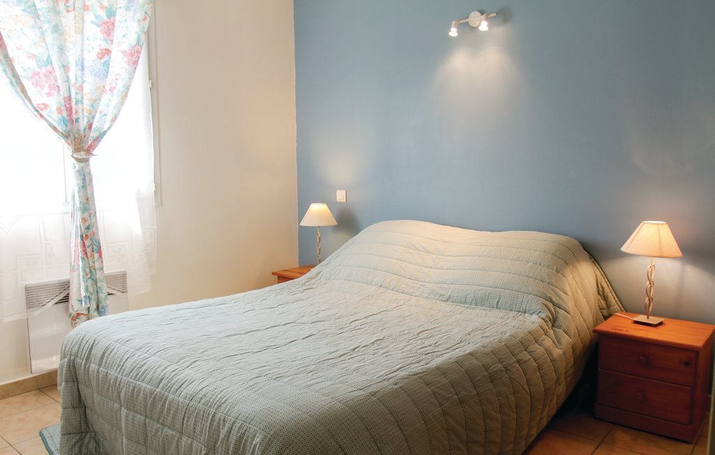 Maison 4 chambres à Saint Roman, 800 m² de jardin - Photo 8