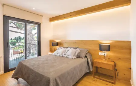 Maison moderne avec piscine privée à Alella : photo 17