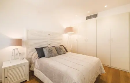 Maison moderne avec piscine privée à Alella : photo 22