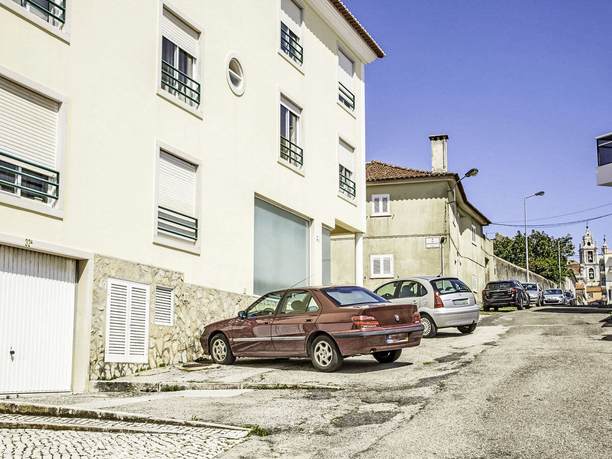 Studio Mafra – 42 m² rénové, centre-ville - Photo 11