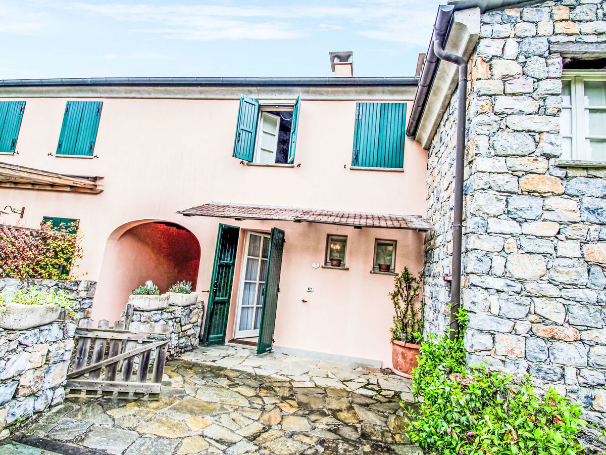 Maison Carlotta à Pignone, piscine résidence - Photo 3