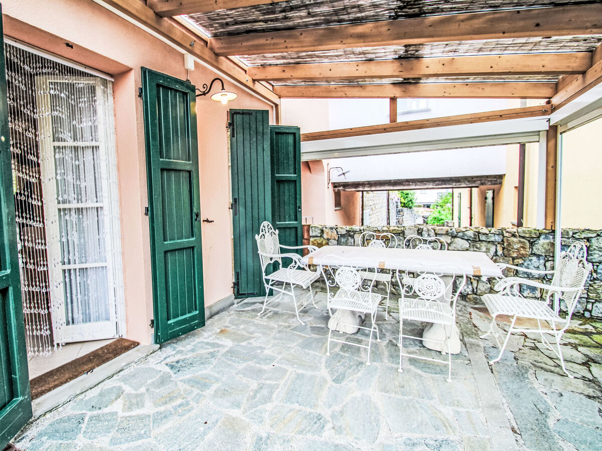 Maison Carlotta à Pignone, piscine résidence - Photo 4